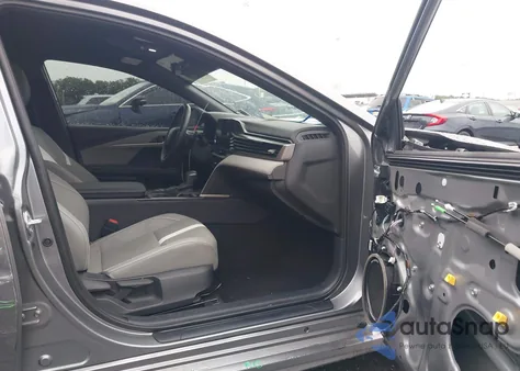 2025 Toyota Camry Se from USA, damaged, VIN 4T1DBADK8SU512884